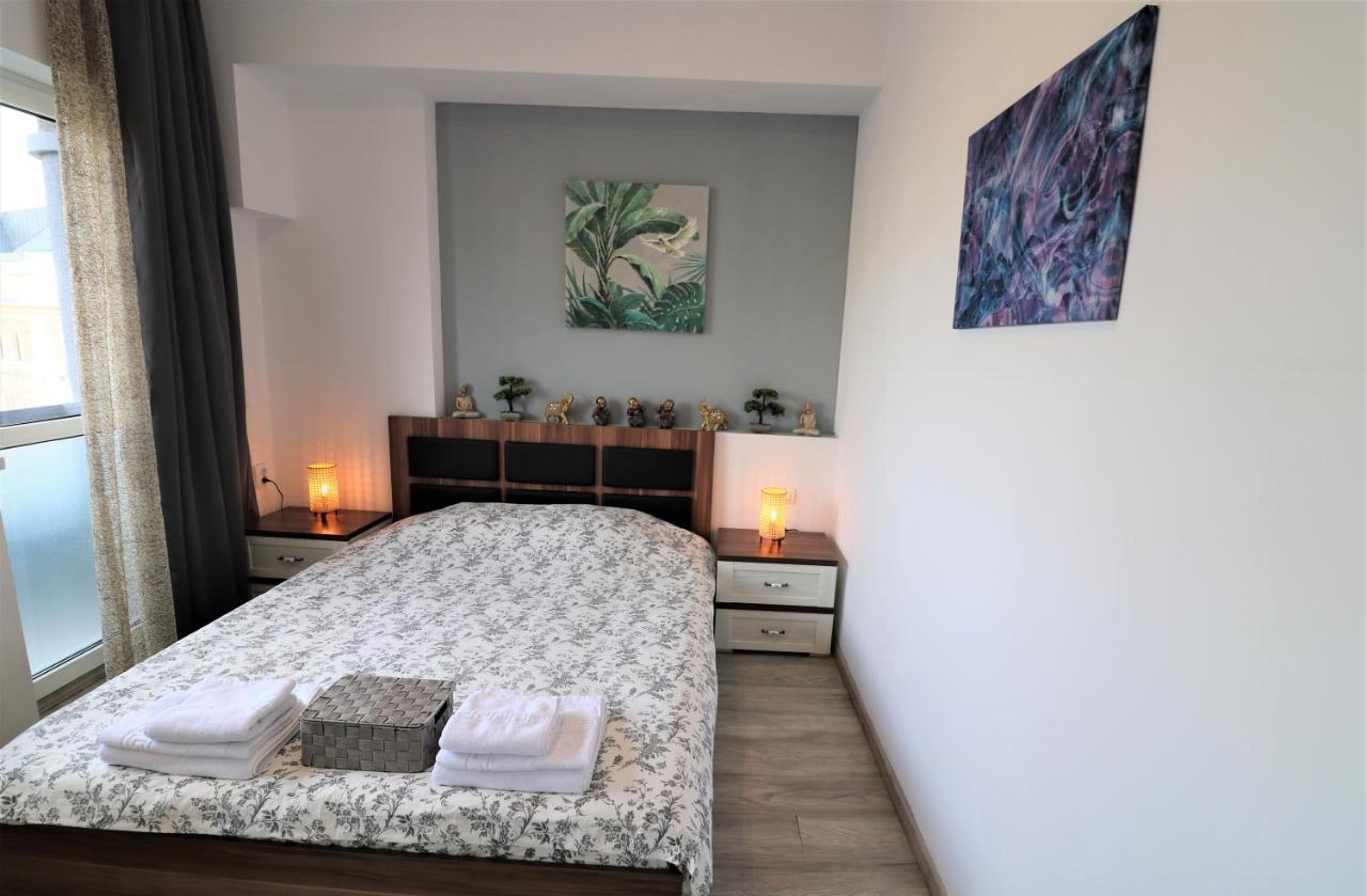 Cozy Deluxe Apartment - Old Town - Free Minibar Bukarest Exterior foto